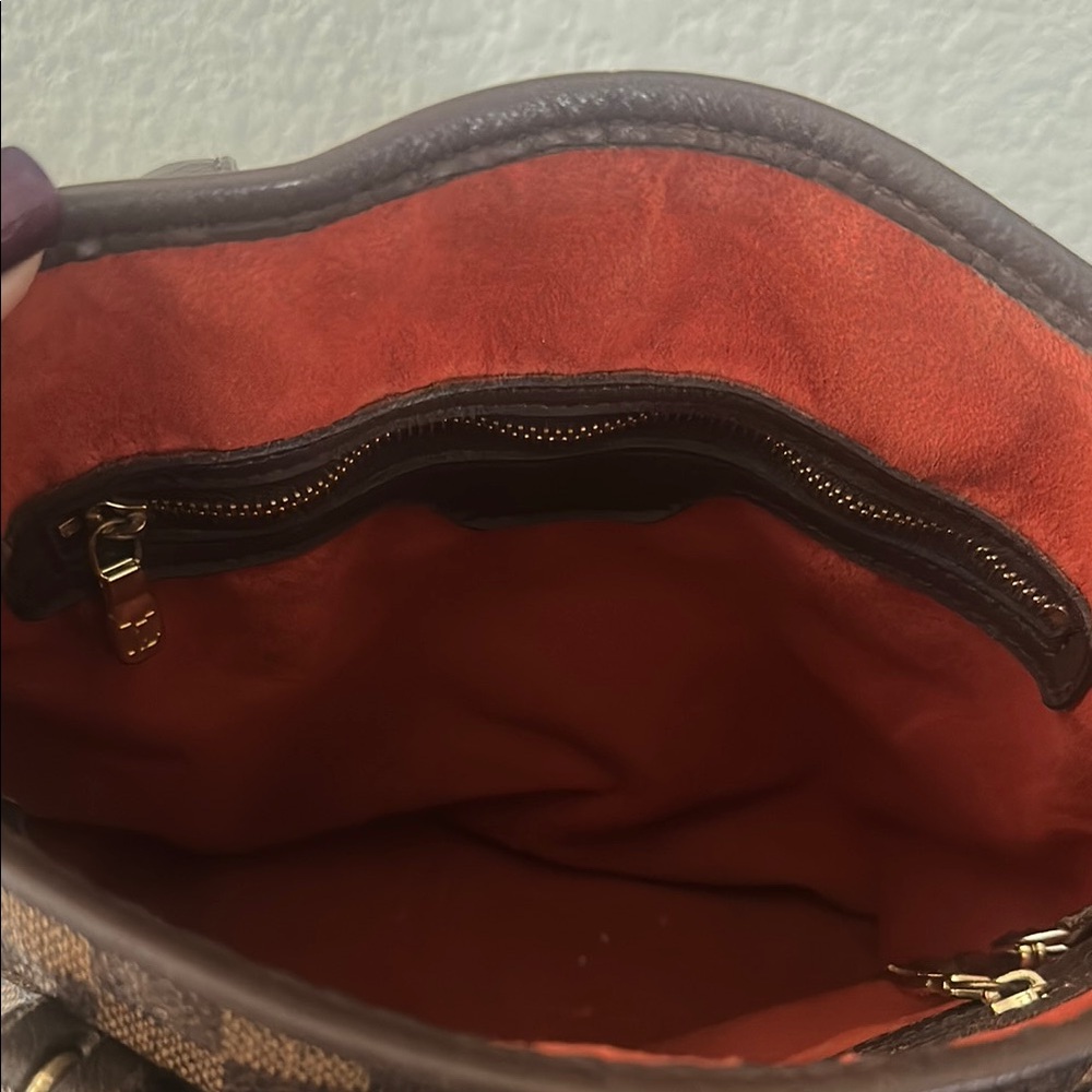 Louis Vuitton Damier Bucket Bag - Picture 7 of 9